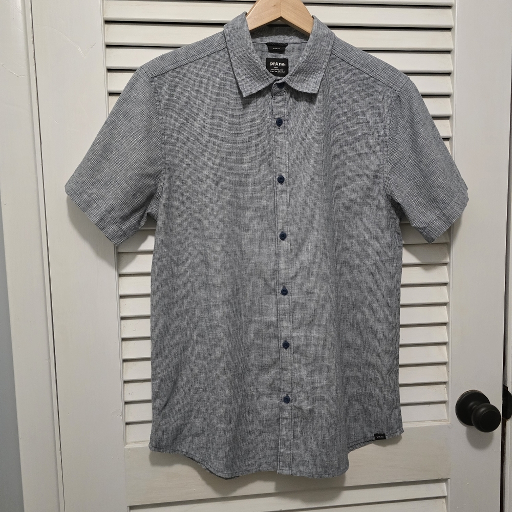 prAna Men's Chambray Shirt Medium Teal Blue Button-Up Short Sleeve Cotto…